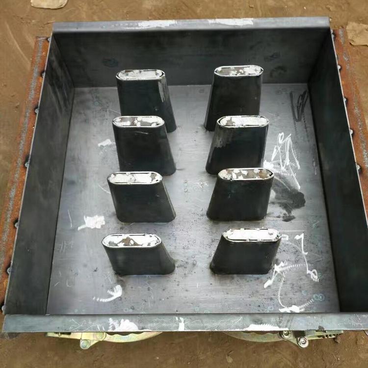 1590193292976950.jpg 盖板钢模具.jpg